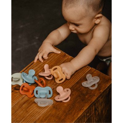 Пустышка Suavinex Colour Essence 0-6 мес, анатомическая силиконовая, желтый. (308083) | Зображення 5