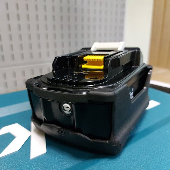 Захист гумовий для акумуляторів LXT Makita 422807-8 | Зображення 2