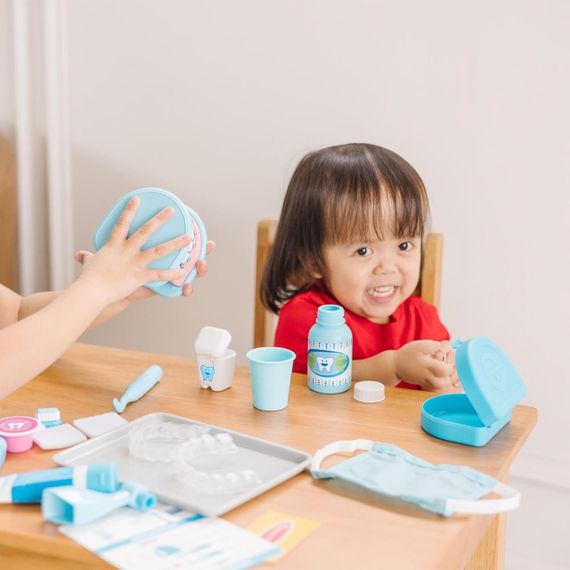 Детский игровой набор стоматолога Melissa & Doug Super Smile Dentist | Зображення 7