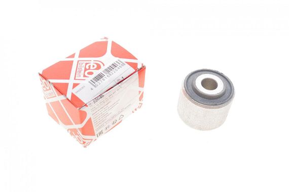 Сайлентблок важеля переднього знизу ззовні Audi A4 00-09 37x40x12  22046