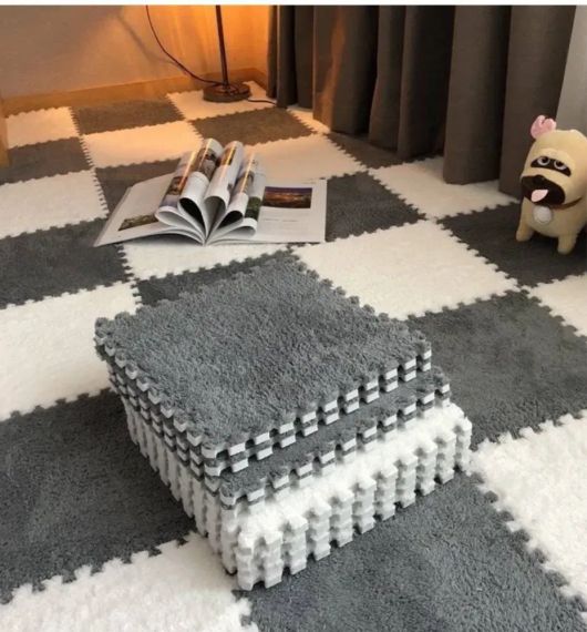 Килимок-пазл з плюшевим покриттям 10 пазлів 30х30х1.5 см білий-беж | Зображення 2