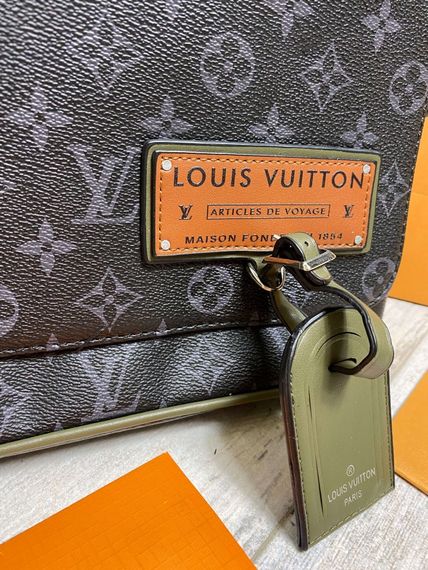 Сумка-мессенджер Louis Vuitton District MM Articles De Voyage Monogram Eclipse | Зображення 8