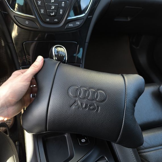 Подарок подушка дорожная Audi Ауді, Дорожная подушка в автомобиль, CV-973 Подарок автолюбителю | Зображення 9