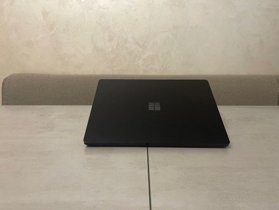 Ультрабук Microsoft Surface Laptop 5 1951 / 13.5" (2256x1504) IPS Touch / Intel Core i5-1245U (10 (12) ядер по 3.3 - 4.4 GHz) / 16 GB DDR5 / 512 GB SSD M.2 / Intel Iris Xe Graphics / WebCam б/в + Подарунок Дротова миша / USB | Зображення 5