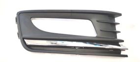 Решітка бампера права (з відп. + хром молдинг) VW Polo '15- седан FP 7433 914