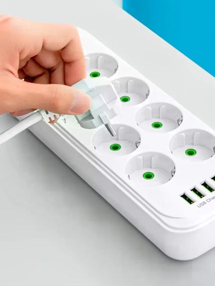 Мережевий подовжувач-фільтр PNS-02/D10 білий 5 м з LED-індикатором, 4 USB і PD Type-C | Зображення 3