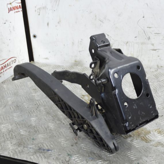 Педаль зчеплення 2.4 D Volkswagen Transporter T4 1990-1996 Блок педалів Фольксваген Транспортер т4 701721315B | Зображення 1