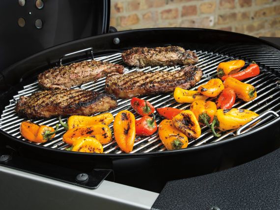 Вугільний гриль Weber Performer GBS 57 см, чорний | Зображення 7