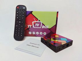 Смарт приставка (Smart TV) медиааплеер  с 4-х ядерным процессором на Andorid 9.0 с Bluetooth и дисплеем XPROCAST HK1 4GB/32GB