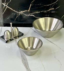 Салатник OLens Сталева радість 102-1299 23 см 1500 мл сріблястий