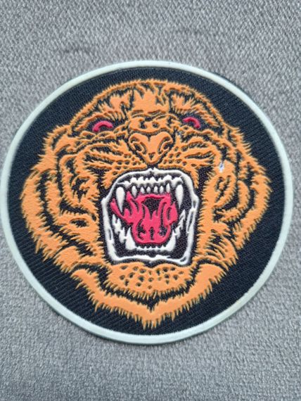 Шеврон Тигр (резина)
