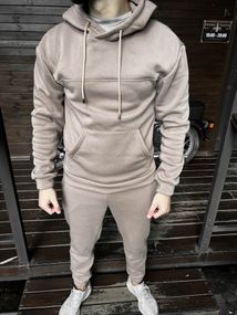 Спортивний костюм