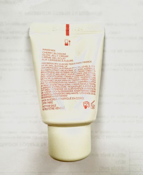 Легкий крем для лица innisfree Cherry Blossom Glow Jelly Cream, 15 ml | Зображення 1