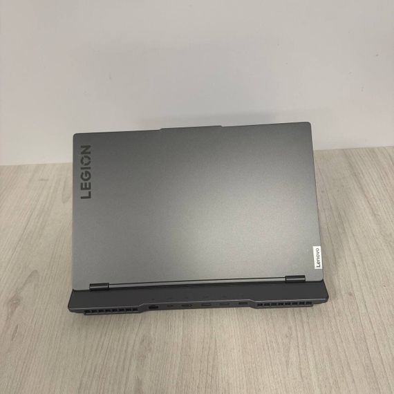 Игровой ноутбук Б-класс Lenovo Legion 5 15ARP8 / 15.6" (2560x1440) IPS / AMD Ryzen 7 7735HS (8 (16) ядер 3.2 - 4.75 GHz) / 16 GB DDR5 / 512 GB SSD / nVidia GeForce RTX 4060, 8 GB GDDR6, 128-bit / WebCam б/у | Зображення 7