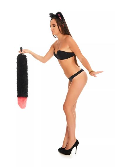 Анальний хутряний хвіст без пробки, Чорний з яскраво-рожевим кінчиком, OKOVA 60 см. Sex Aura | Зображення 3