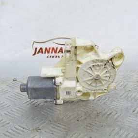 Двигун склопідіймача передній правий Ford Focus II моторчик Форд Фокус 2 0130822214