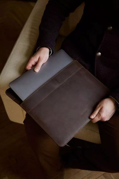 Чохол для ноутбука вінтажний Incarne Klouz MacBook Pro 13" 2016-2025 klouz-brown-vintage-pro-13 коричневий | Зображення 4