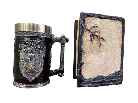 Подарунковий набір Кухоль 3D Щит і Корона та Блокнот 3D «Тінь Ворона» | Зображення 1