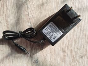 Зарядка li-ion 3S, DC 12.6V 2а CC/CV