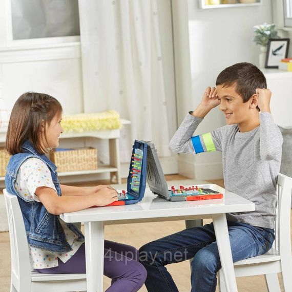 Настільна гра Морський бій Оригінал Hasbro Gaming Battleship Classic Board Game | Зображення 4