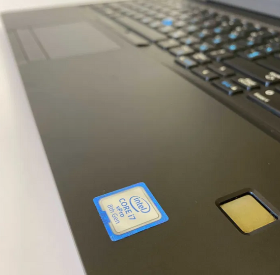 Игровой ноутбук Dell Latitude 5591 / 15.6" (1920x1080) IPS / Intel Core i7-8850H (6(12) ядра по 2.6-4.3 GHz) / 16GB DDR4 / 512 GB SSD / GeForce MX130, 2 GB GDDR5, 64-bit / WebCam / Fingerprint б/у | Зображення 6