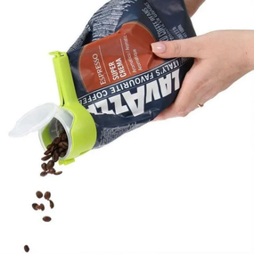 Кришка-дозатор для сипучих продуктів та спецій