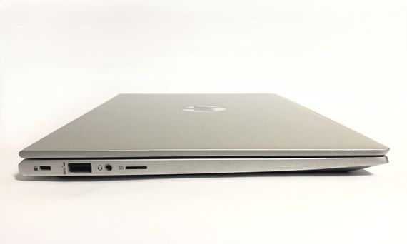 Ультрабук HP ProBook 430 G8 / 13.3" (1366x768) TN / Intel Core i3-1115G4 (2 (4) ядра по 4.1 GHz) / 8 GB DDR4 / 128 GB SSD / Intel UHD Graphics / WebCam / Win 11 Pro б/у + Подарок  Новый флеш-накопитель Kingston 64GB | Зображення 3