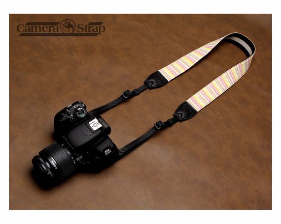 Універсальний ремінь для фотоапарата фотокамери з вишивкою CAMERA STRAP вінтажний тканинний | Зображення 1