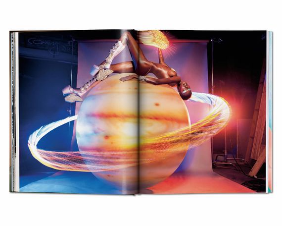 Фотоальбоми відомих фотографів книга з роботами Девіда Лашапеля David LaChapelle: Lost + Found | Зображення 2