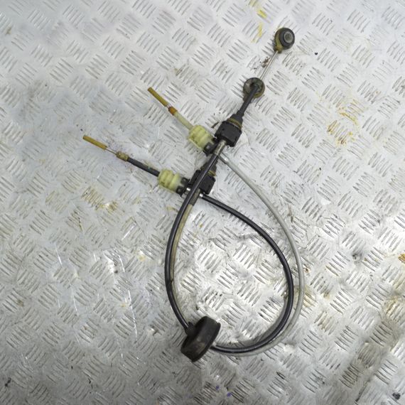 Трос перемикання передач здвоєний Opel Astra H III 2004-2010 троси 6-ступка Опель Астра 55350266