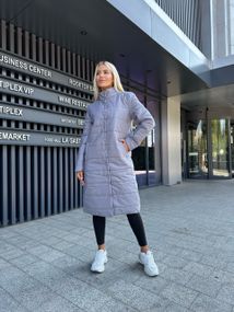 Женская демисезонная стильная удлиненная куртка-пальто стеганая PA2041 цвет серый, размер 46/48