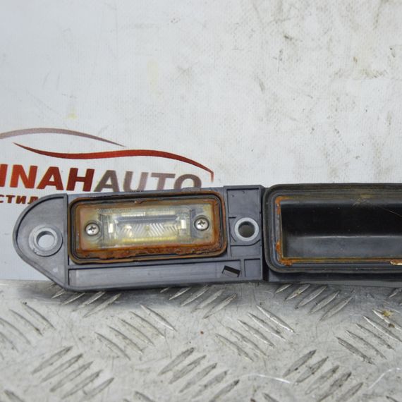 Ручка кришки багажника Volkswagen Touran 2003-2010 Підсвічування номера Фольксваген Туран | Зображення 1