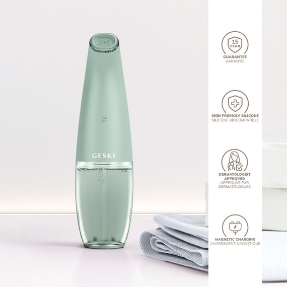 Очищуючий засіб для обличчя GESKE Aqua-Stream Face Cleanser 8в1 green | Зображення 2