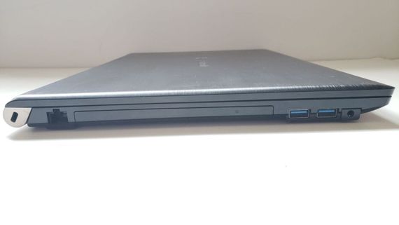 Ультрабук Б-клас Toshiba Dynabook Tecra A50-J / 15.6" (1920x1080) IPS Touch / Intel Core i7-1165G7 (4 (8) ядер по 4.7 GHz) / 8 GB DDR4 / 512 GB SSD / Intel Iris Xe Graphics / WebCam б/в | Зображення 3
