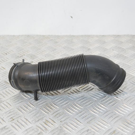 Трубка повітряного фільтра 1.2 TSI Volkswagen Polo V 2009-2014 Патрубок повітряний Фольксваген Поло 5 6R0129684C | Зображення 1