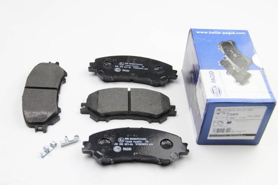 Колодки передні гальмівні renault kadjar, HELLA PAGID (8DB355021861)
