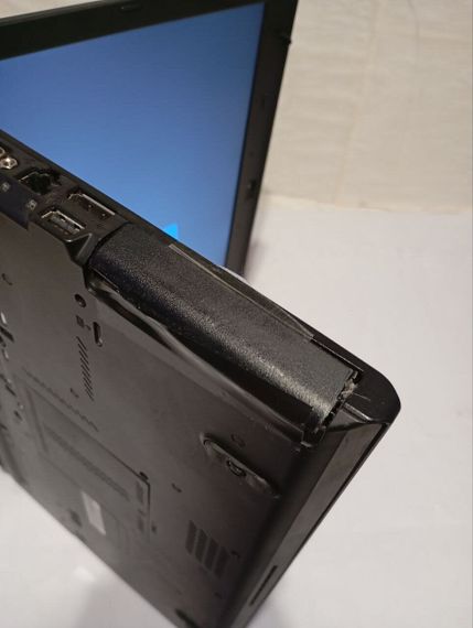 Ноутбук Б-класс Lenovo ThinkPad T420 / 14" (1366x768) TN / Intel Core i5-2410M (2 (4) ядра по 2.3 - 2.9 GHz) / 8 GB DDR3 / 160 GB HDD / nVidia NVS 4200M, 1 GB DDR3, 64-bit / WebCam б/у | Зображення 8