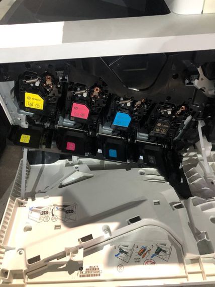 БФП HP LaserJet Enterprise M577 / Лазерний кольоровий друк / 1200x1200 dpi / A4 / 38 стор/хв / Ethernet, USB 2.0 / ePrint б/в | Зображення 3