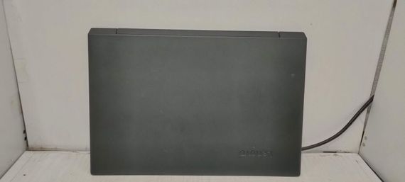 Ноутбук Lenovo V110-15ISK / 15.6" (1366x768) TN / Intel Core i3-6100U (2 (4) ядра по 2.3 GHz) / 4 GB DDR4 / 240 GB SSD / Intel HD Graphics 520 / WebCam б/у | Зображення 9