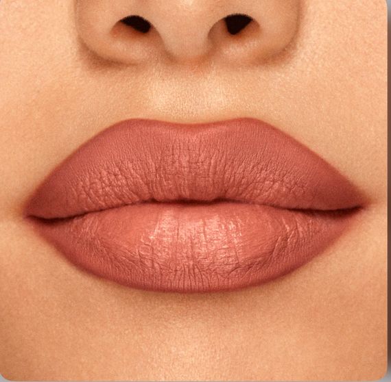 Потужно пігментована помада Vieve MODERN MATTE LIPSTICK in Deity | Зображення 4