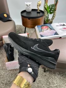 Чоловічі кросівки Zoom Venture All Black текстиль , В'єтнам 43 28