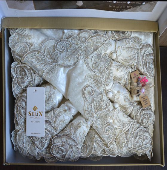 Велюрова скатертина Selin Gizem Set 160×350+12 серветок Кремова | Зображення 2