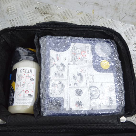 Компресор для підкачки шин Kia Ceed 2006-2018 Ремонтний комплект колеса Кіа Сід 529332Y000 52933-2Y000 | Зображення 3