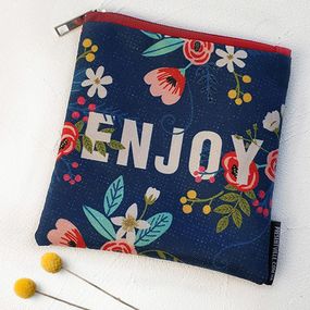 Косметичка квадратна Basic Enjoy 16x16 см (KB_19M004_KR)