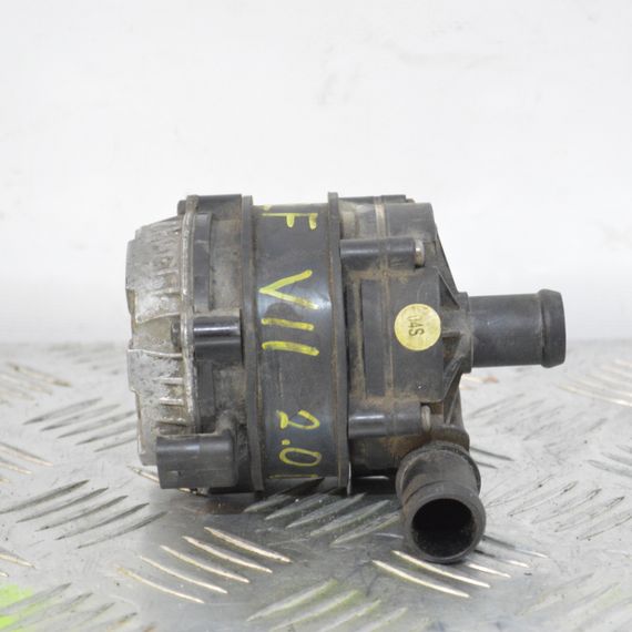 Водяний насос Skoda Octavia Superb Kodiaq 2015-2025 Помпа водяна Шкода Октавія Суперб Кодіак 04L965567A | Зображення 1