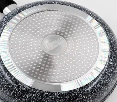 Сковорідка з кришкою Benson BN-492 26см, з мармуровим покриттям | Зображення 1