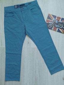 Чоловічі штани-чіноси р. 36/30 regular