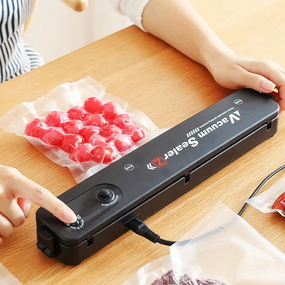Вакууматор Vacuum Sealer вакуумный упаковщик для еды, бытовой вакууматор черный
