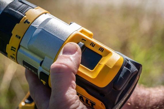 Дриль-шуруповерт акумуляторний безщітковий ударний 126 Нм DeWALT DCD999X1 | Зображення 3