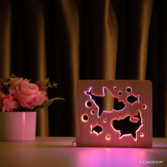 Светильник ночник ArtEco Light из дерева LED "Две акулы и рыбки" с пультом и... | Зображення 8